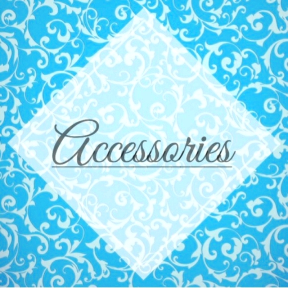 Belts, purses, hair accessories & jewelry